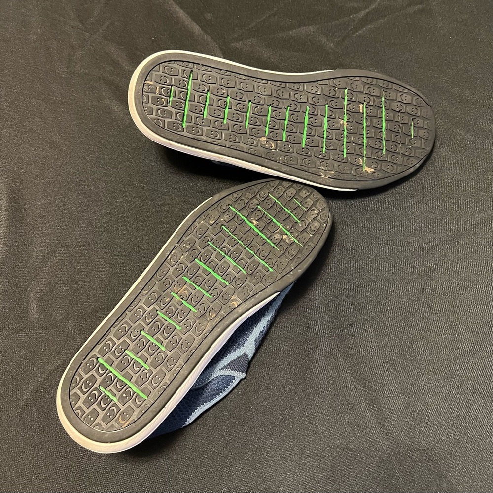 Sanuk Blue and Green Slip-On Sneakers with Stretchy Fit - Picture 5 of 7